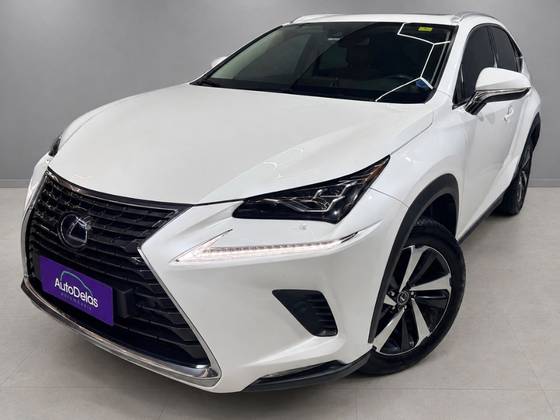 LEXUS NX 300h 2.5 16V VVT-I HYBRID LUXURY CVT AWD LEXUS NX 300h 2.5 16V VVT-I HYBRID LUXURY CVT AWD